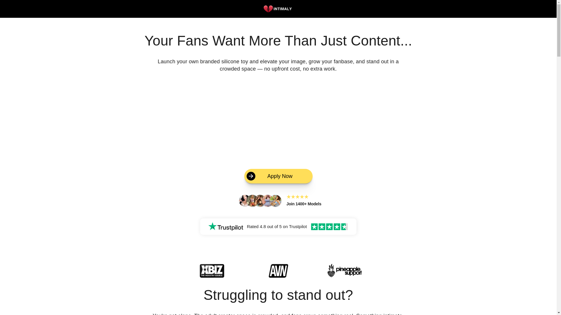 website screenshot of https://intimaly-collab.com/