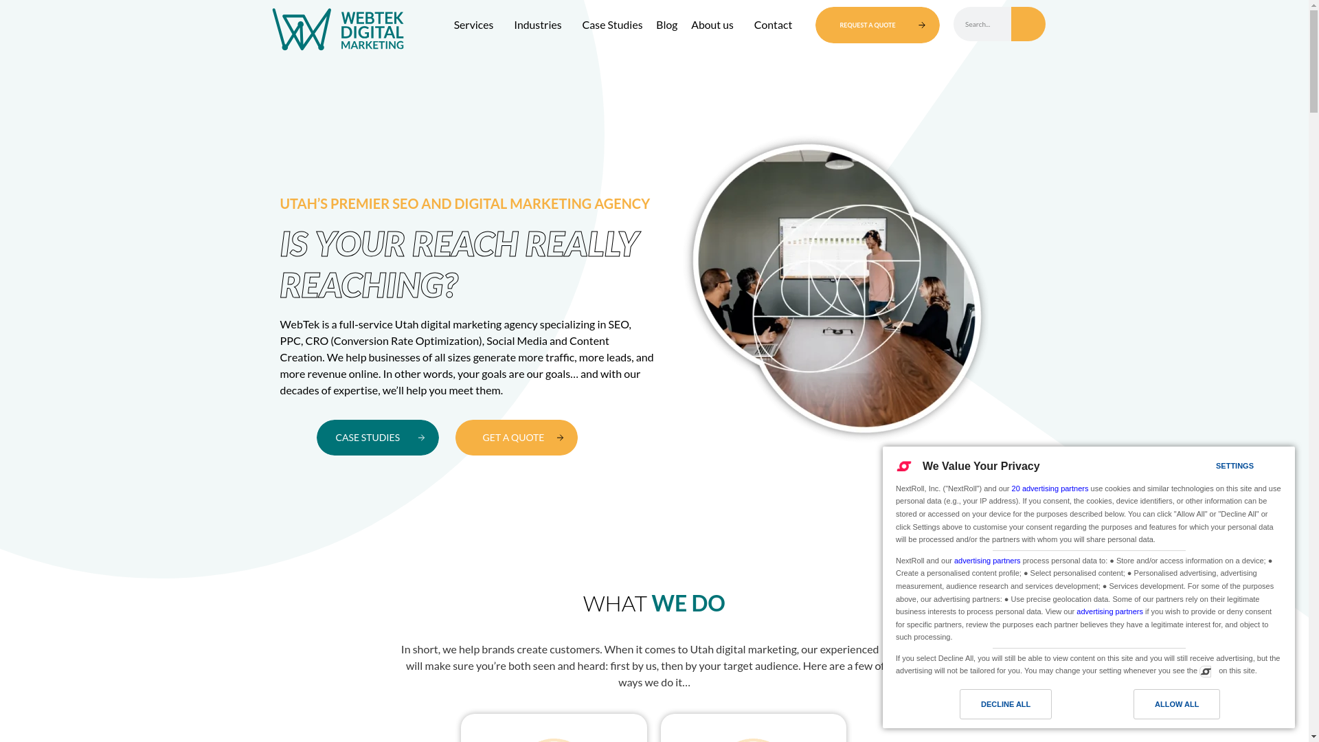 website screenshot of https://webtekstudio360.com/