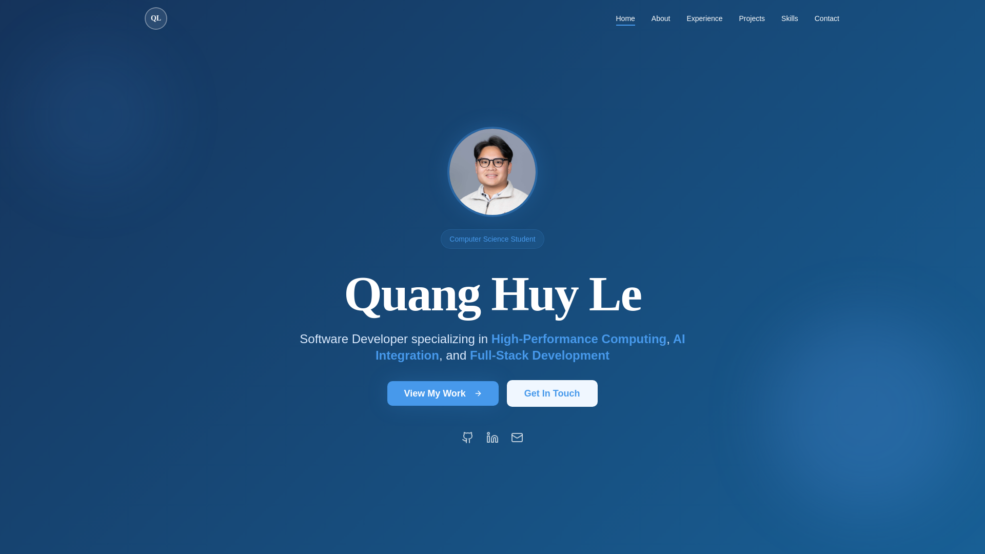 website screenshot of https://quanghuyle.pages.dev/