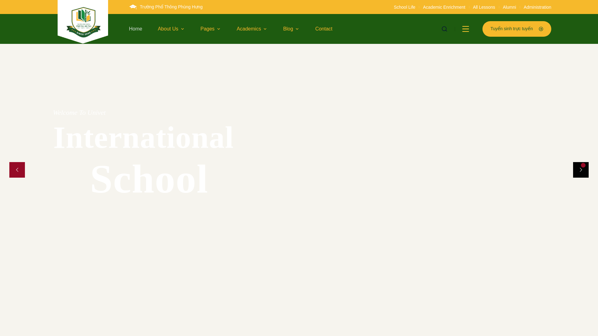website screenshot of https://phunghungschool.edu.vn/