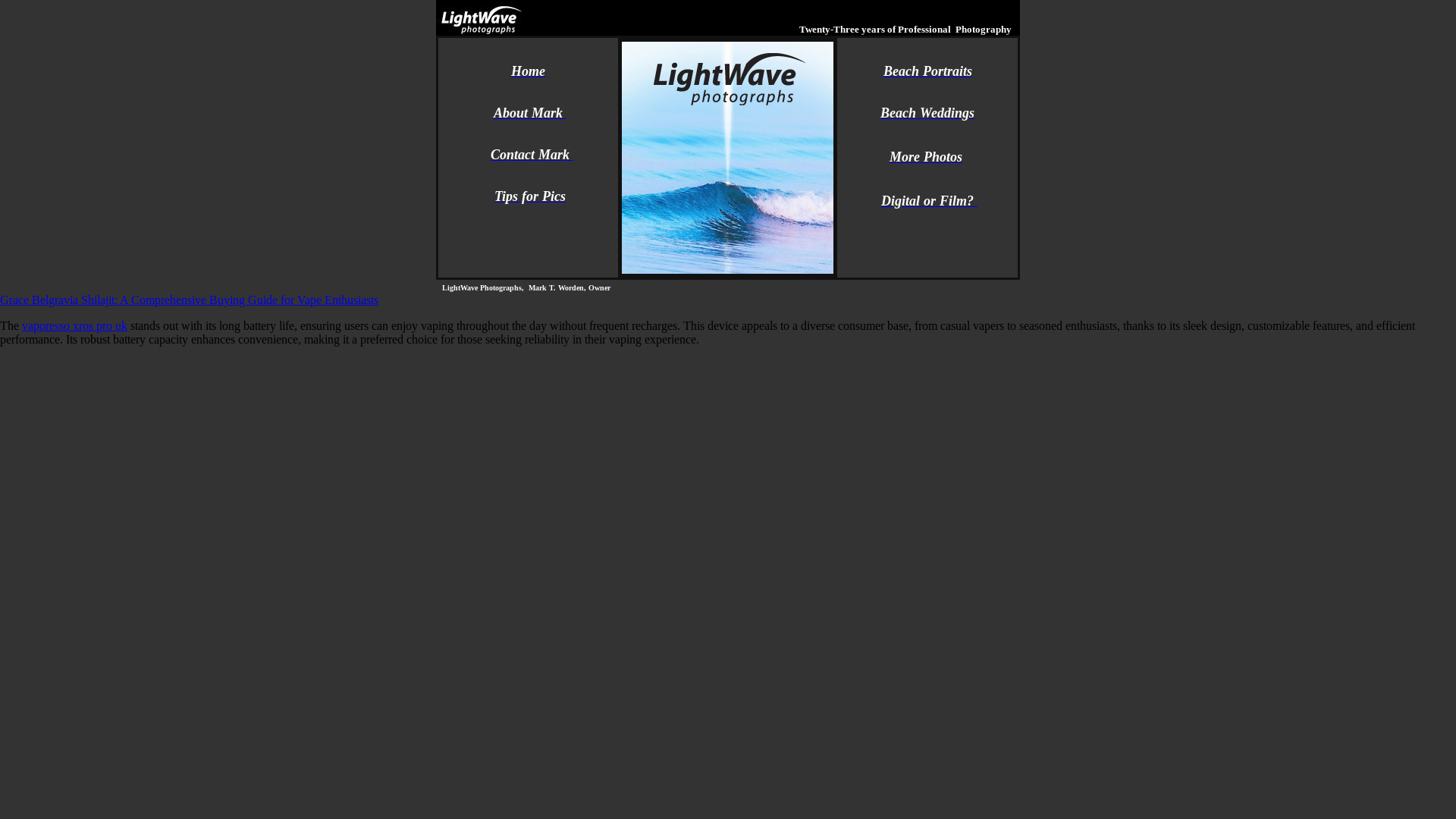 website screenshot of https://lightwavephotographs.pages.dev/