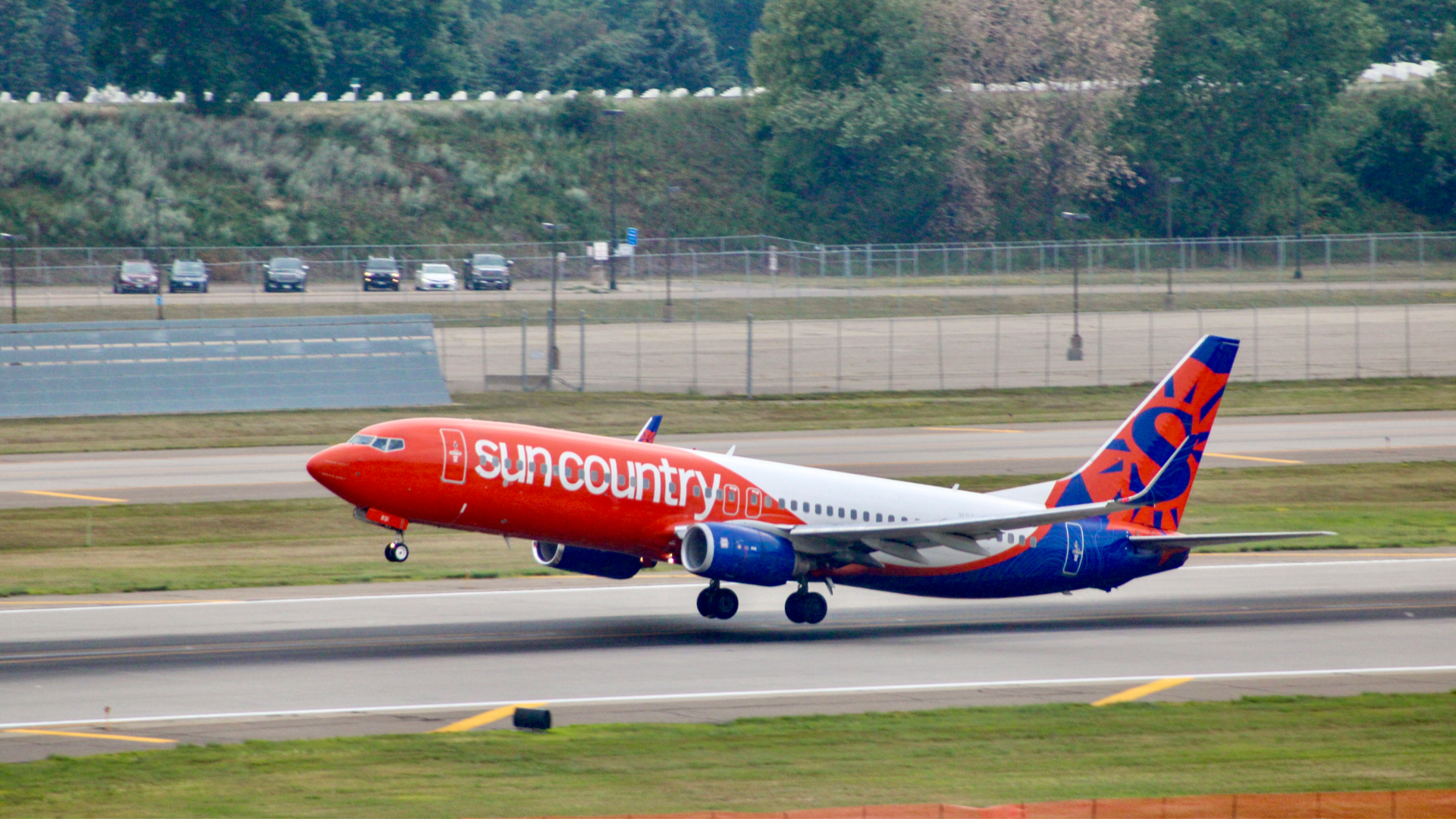 website screenshot of https://suncountry-knowledge-assistant.pages.dev/