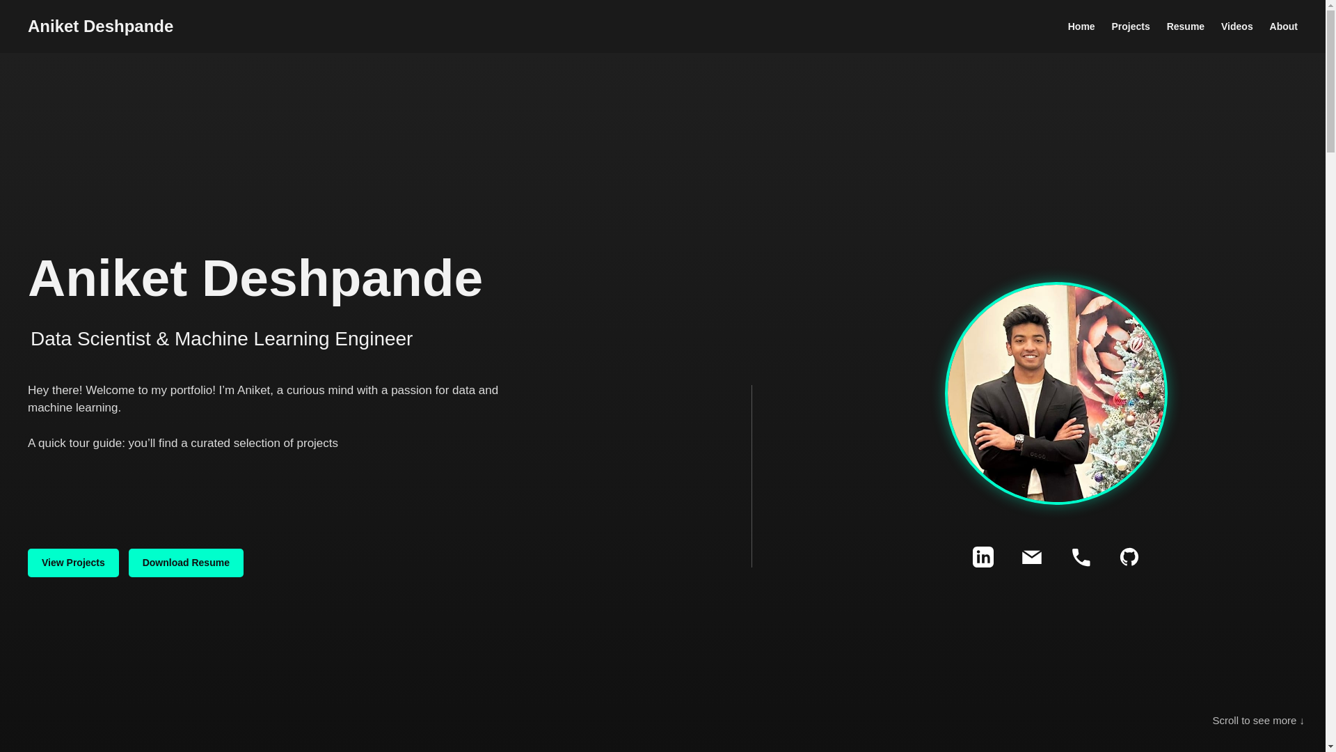 website screenshot of https://aniketdeshpande.me/