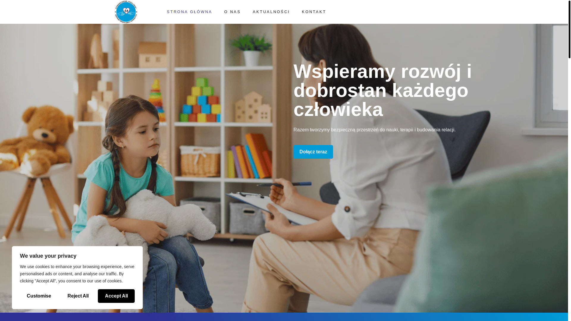 website screenshot of https://stowarzyszeniepodajreke.com.pl/