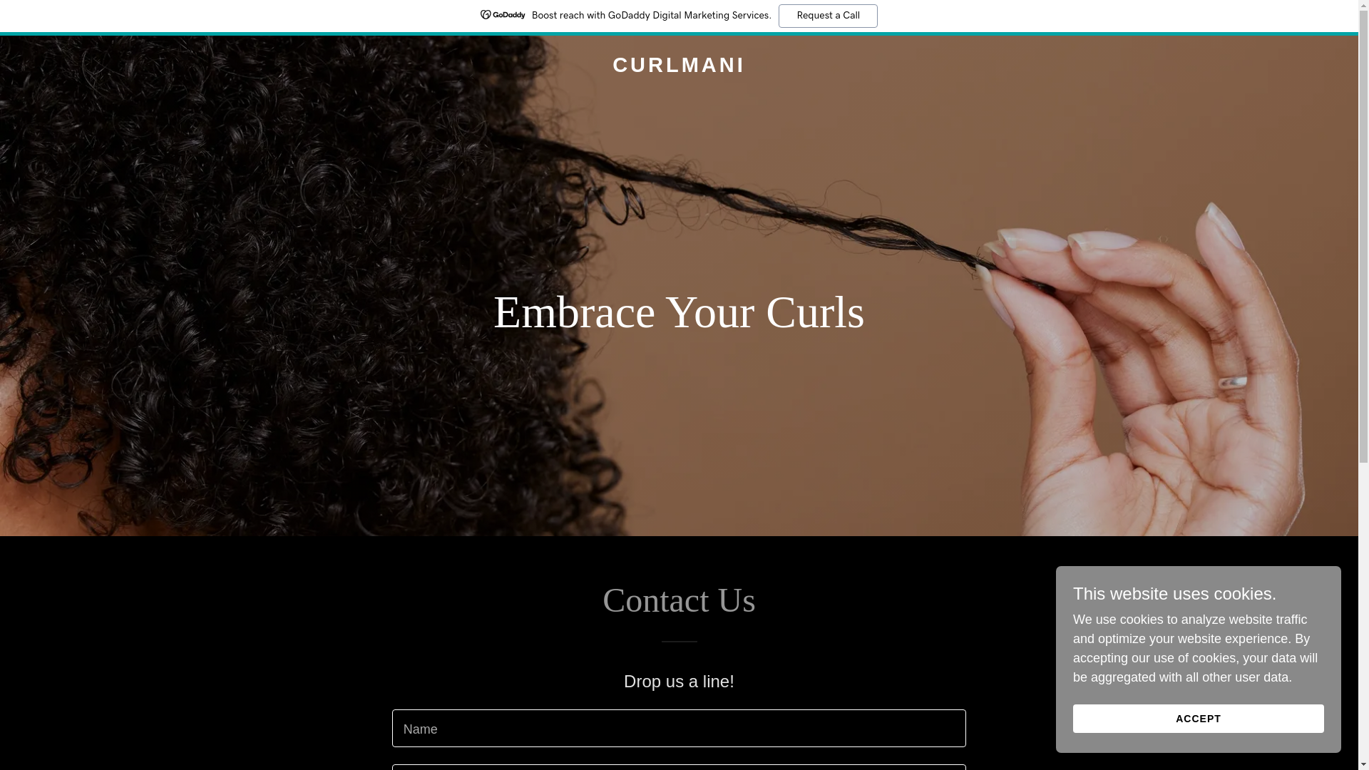 website screenshot of https://curlmani.com/