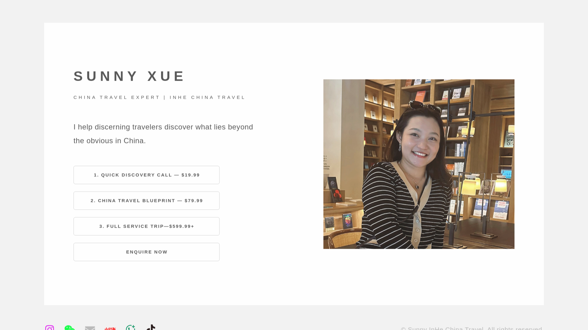 website screenshot of https://sunnyinhechinatravel.com/