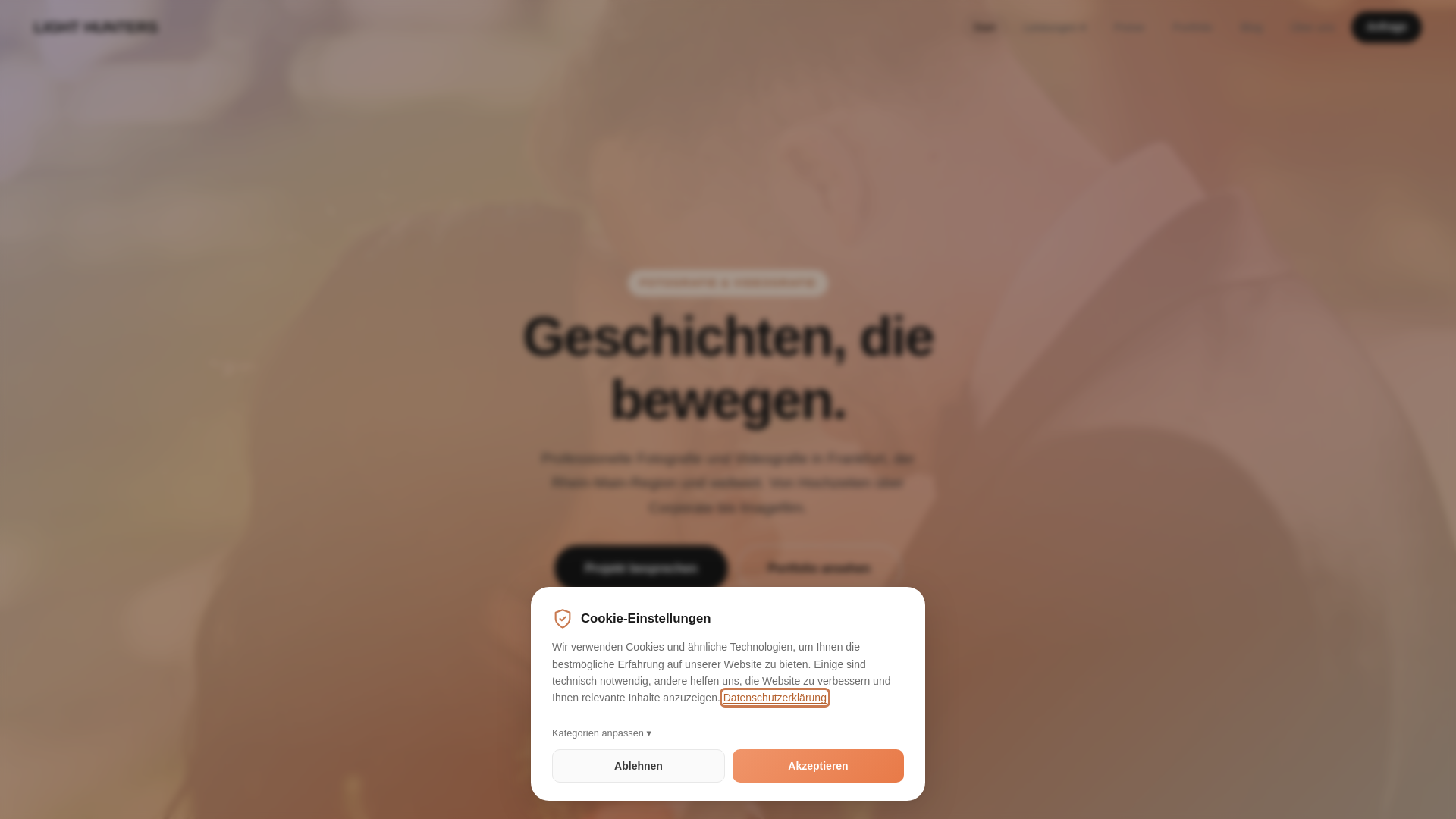 website screenshot of https://light-hunters.pages.dev/