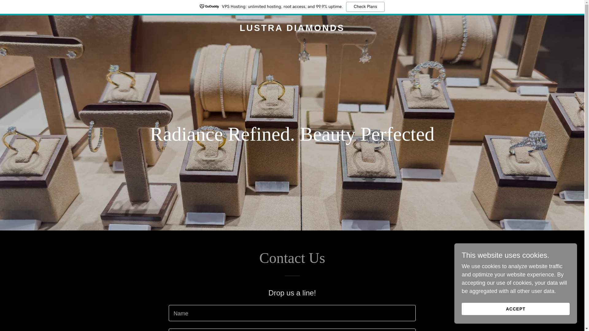 website screenshot of https://lustradiamonds.com/
