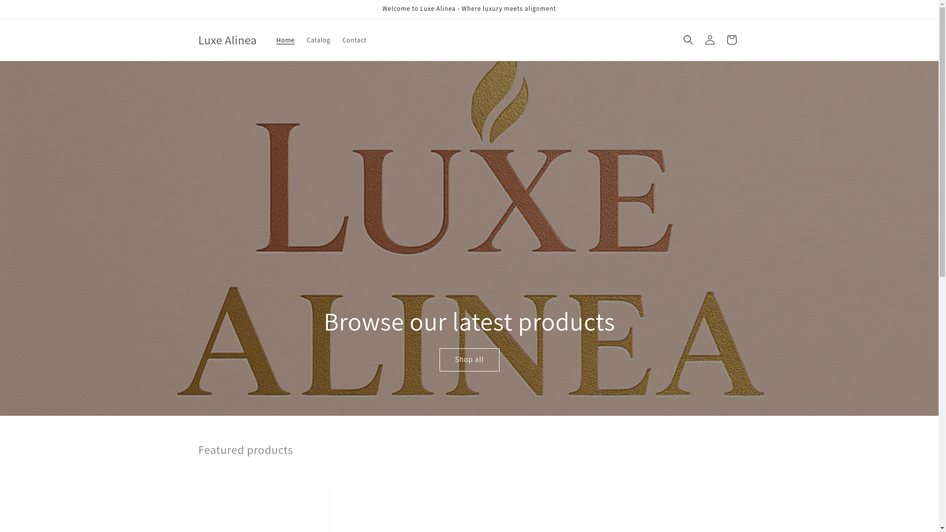 website screenshot of https://luxealinea.com/