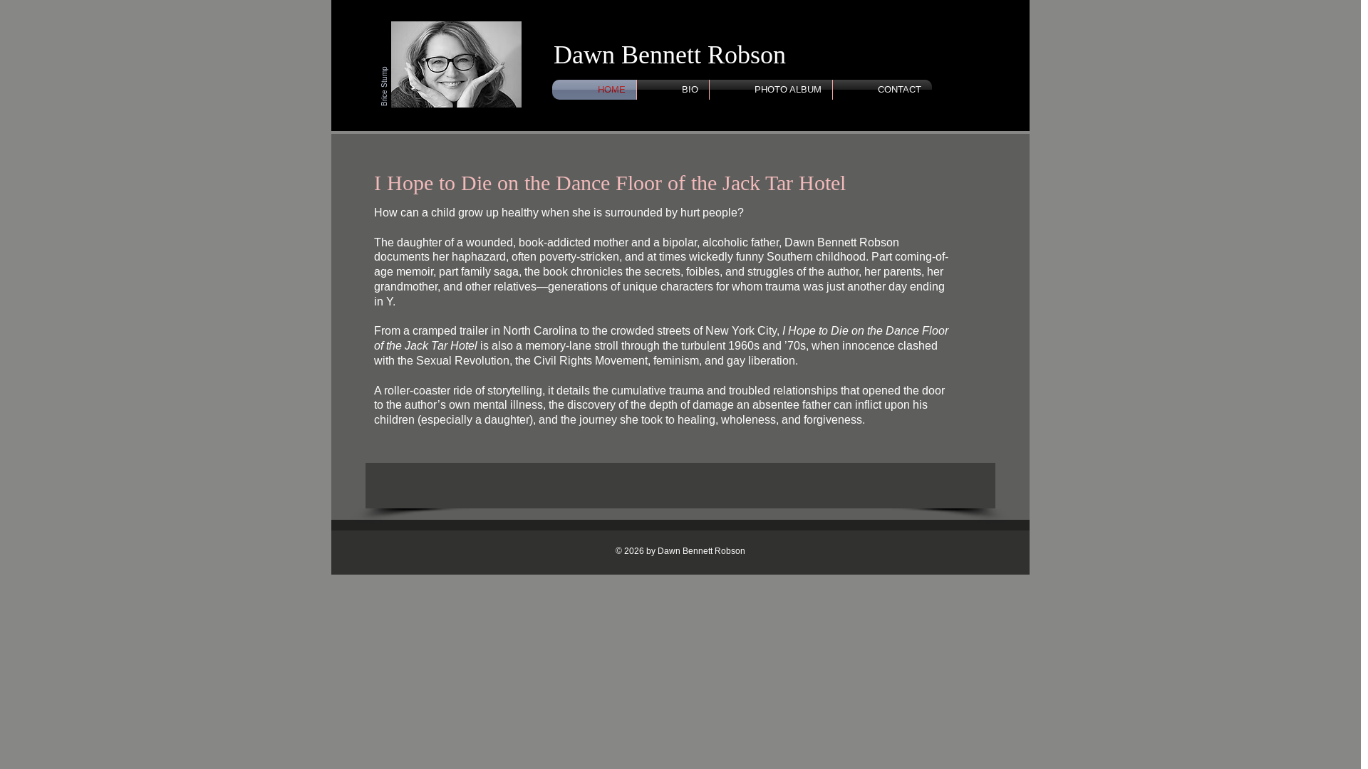 website screenshot of https://dawnbennettrobson.com/